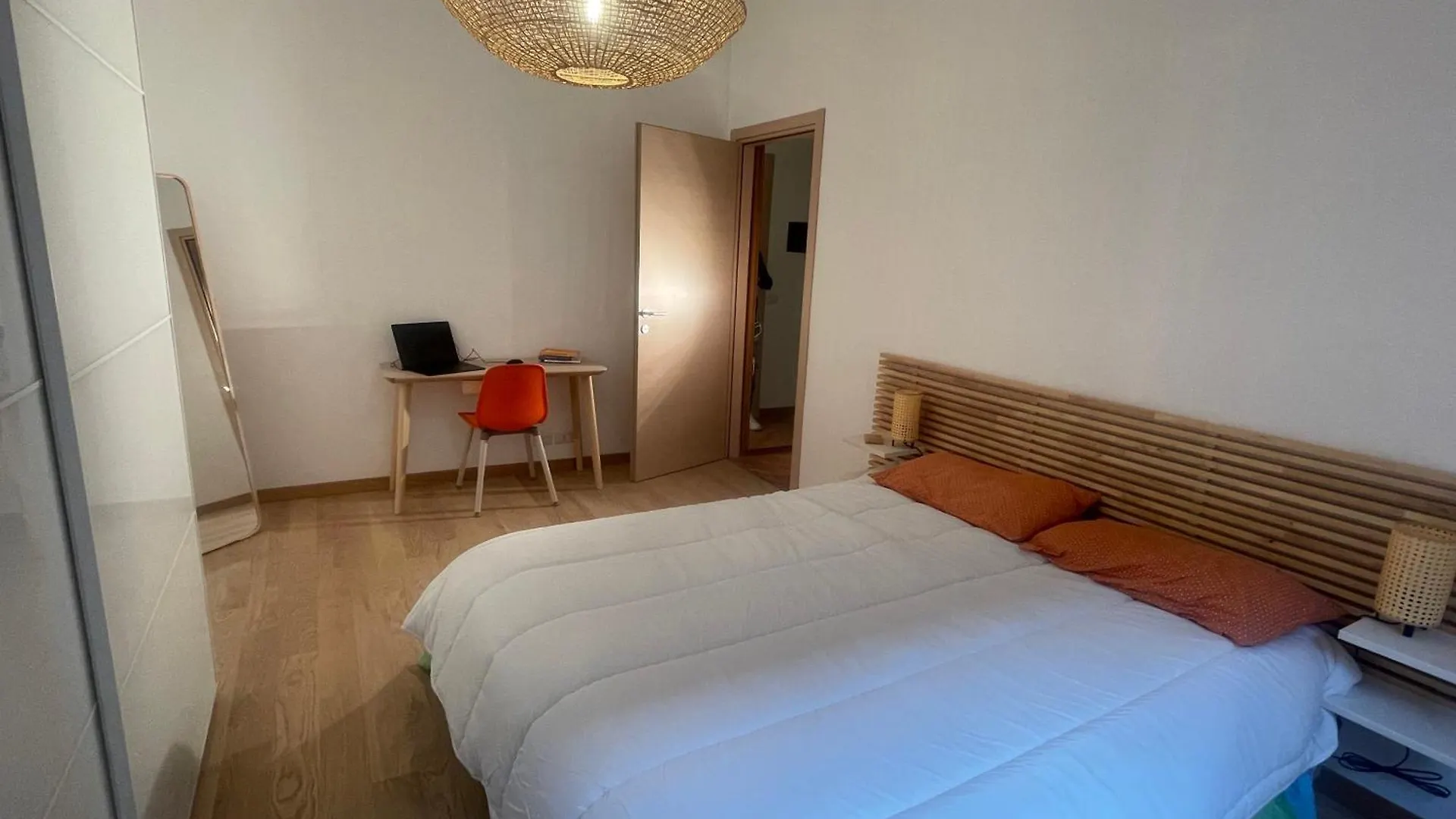 Urban Chic In Niguarda- 10 Minutes To Mm3 Apartamento Milão