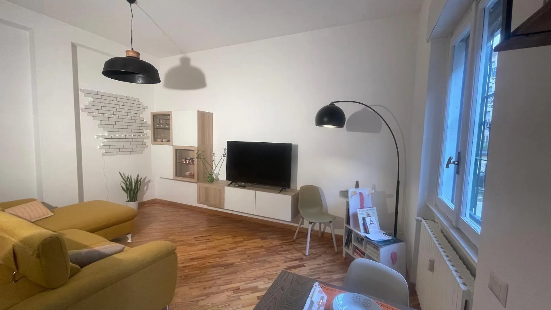 Urban Chic In Niguarda- 10 Minutes To Mm3 Apartamento Milão
